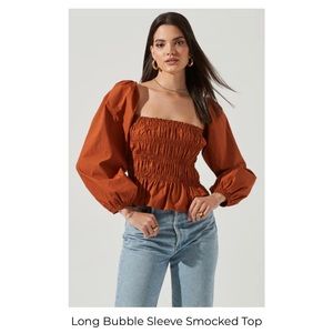 Astr the Label : Long bubble sleeve smock top